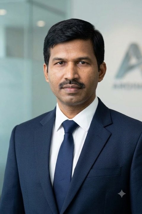 Portrait of Dr. Jaseer Muhamed, Managing Director